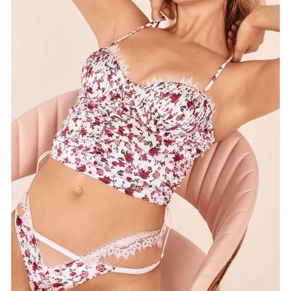 VS For love & Lemons Melrose